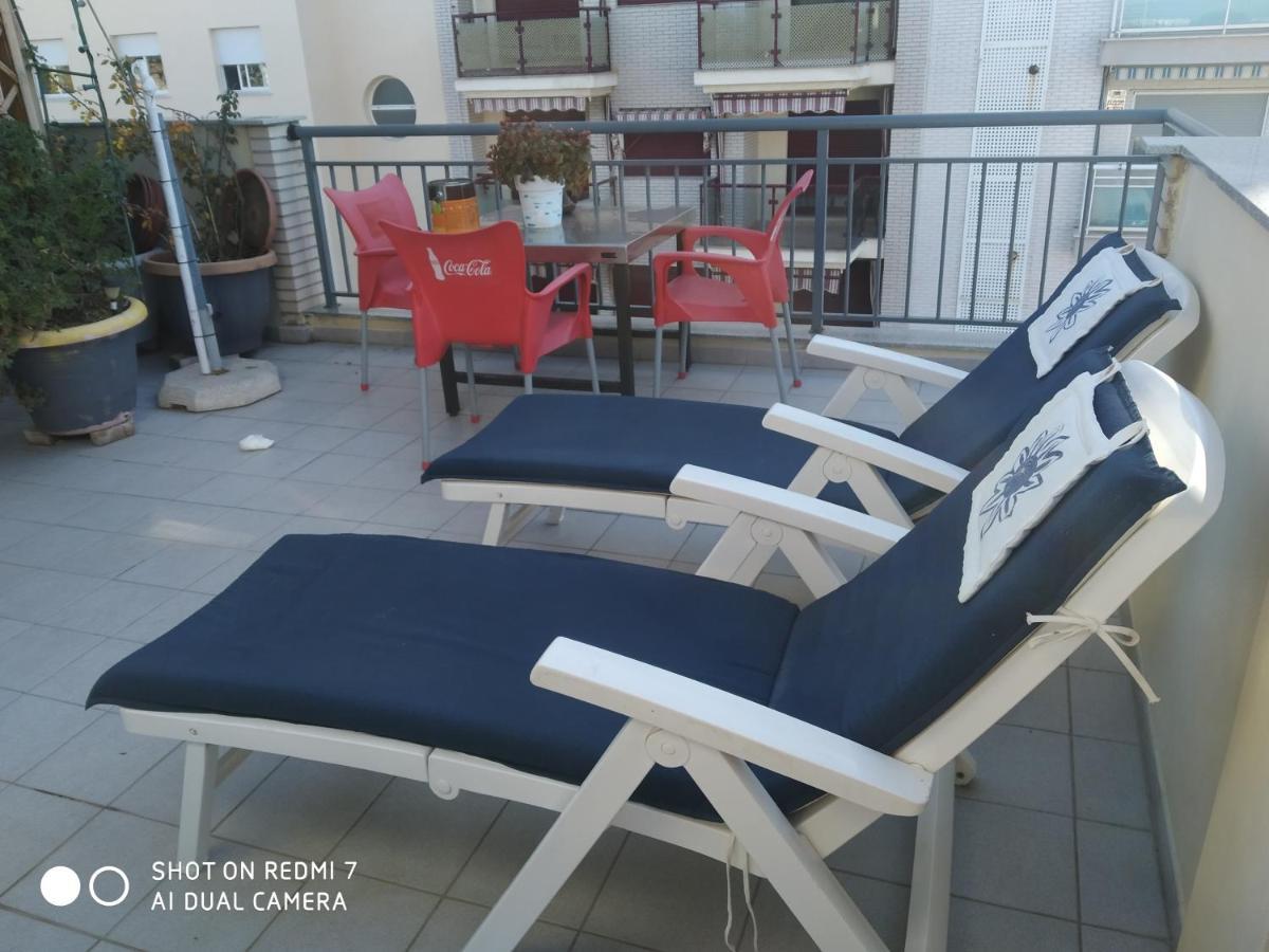Habitación en un Ático con gran terraza al aire libre una noche 75 mas noches a 65e Burriana Exterior foto